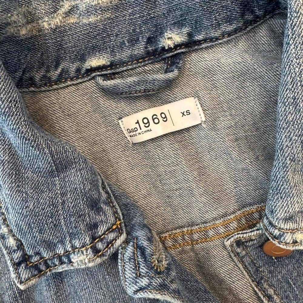 Gap 1969 Distressed Denim Jacket XS - Picture 3 of 6